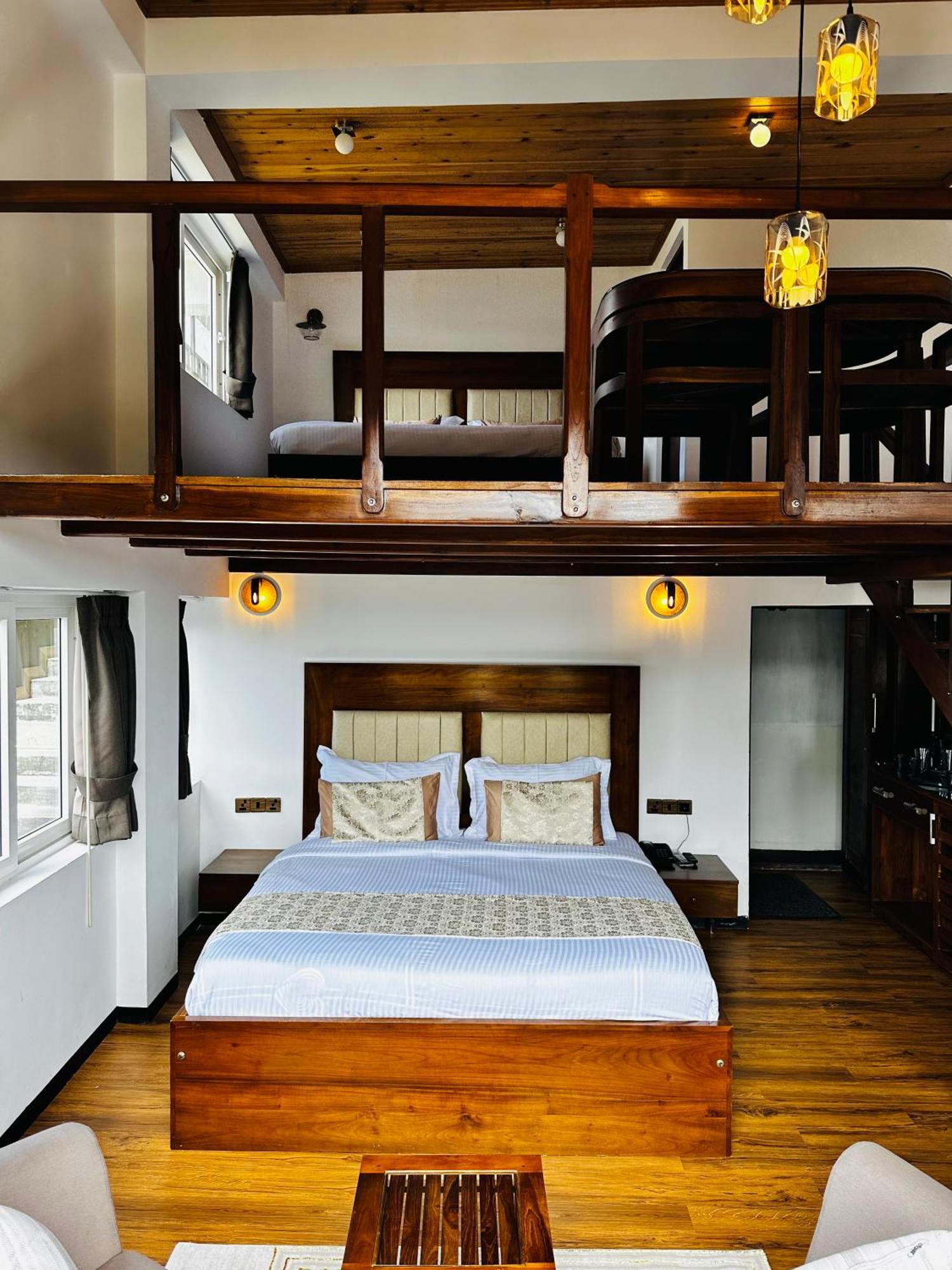 Queens Lake Cabin Νουβάρα Ελίγια Εξωτερικό φωτογραφία